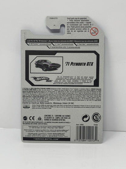 Hot Wheels Muscle Mania 1971 Plymouth GTX 1:64 Diecast Purple Gold