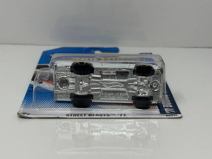 Hot Wheels Street Beasts 1971 Dodge Demon 1:64 Diecast Factory Sealed White