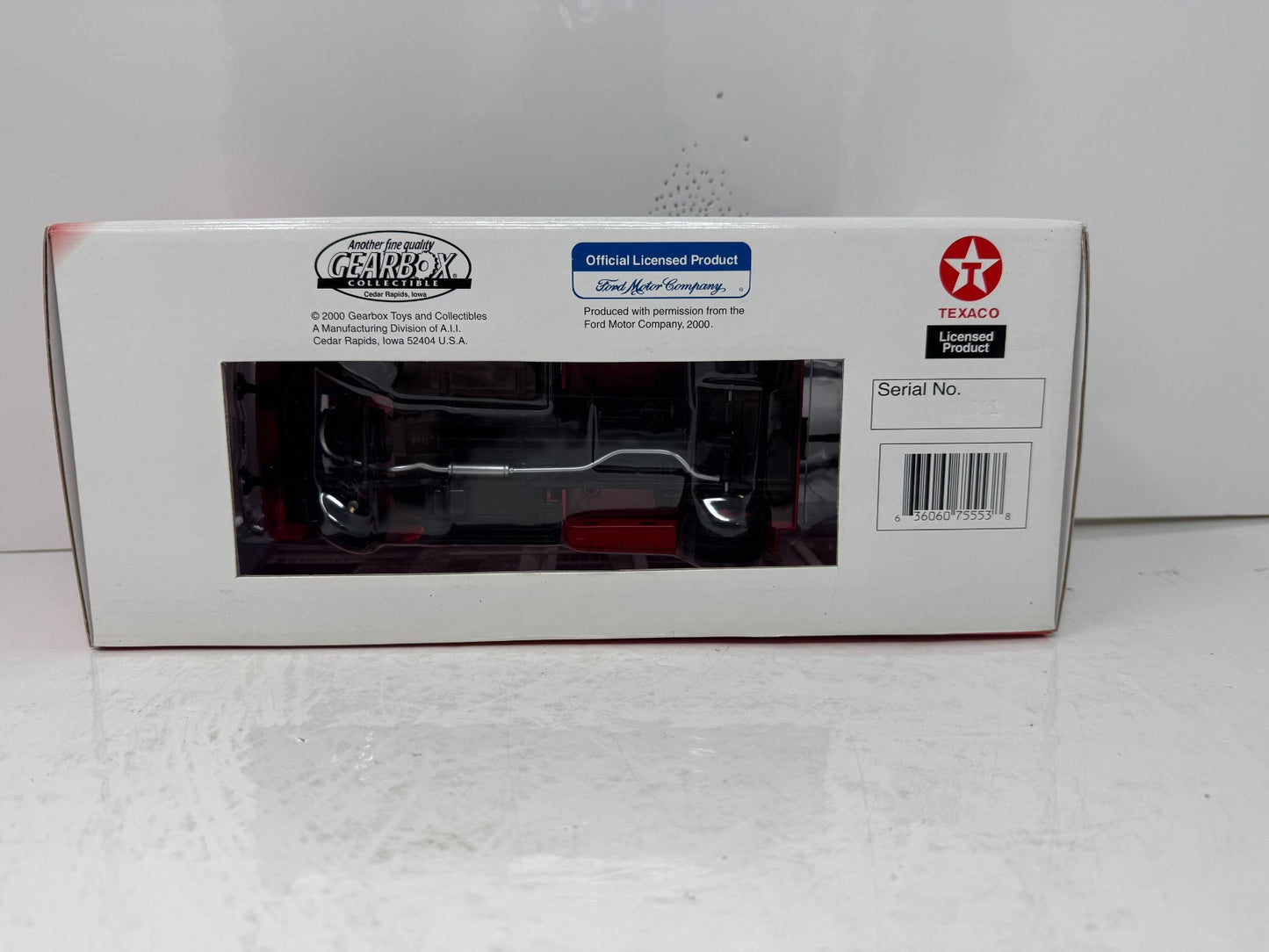 Gearbox Fire Chief Gasoline 1953 Ford F-100 Tow Truck 1:24 Diecast Coin Bank