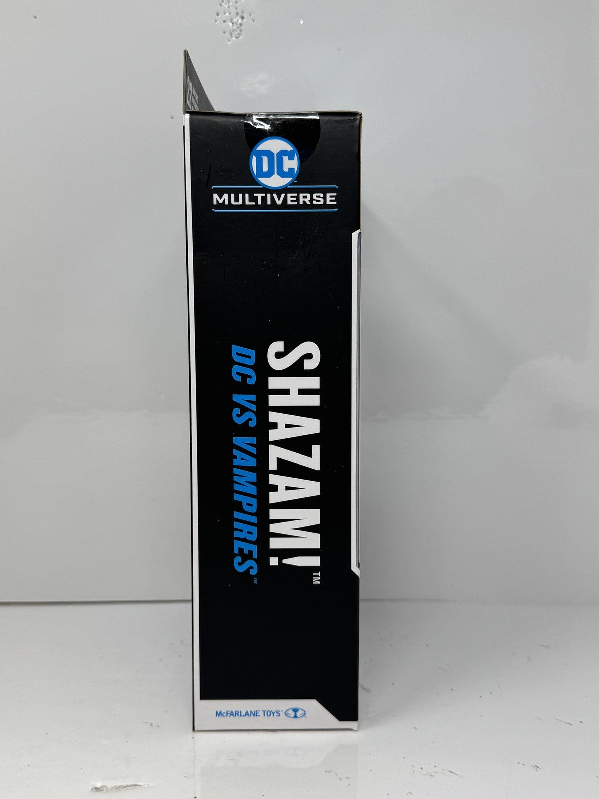 McFarlane DC Multiverse Shazam DC vs Vampires Gold Label Action Figure