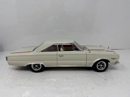Highway 61 1967 Plymouth GTX 1:18 Diecast
