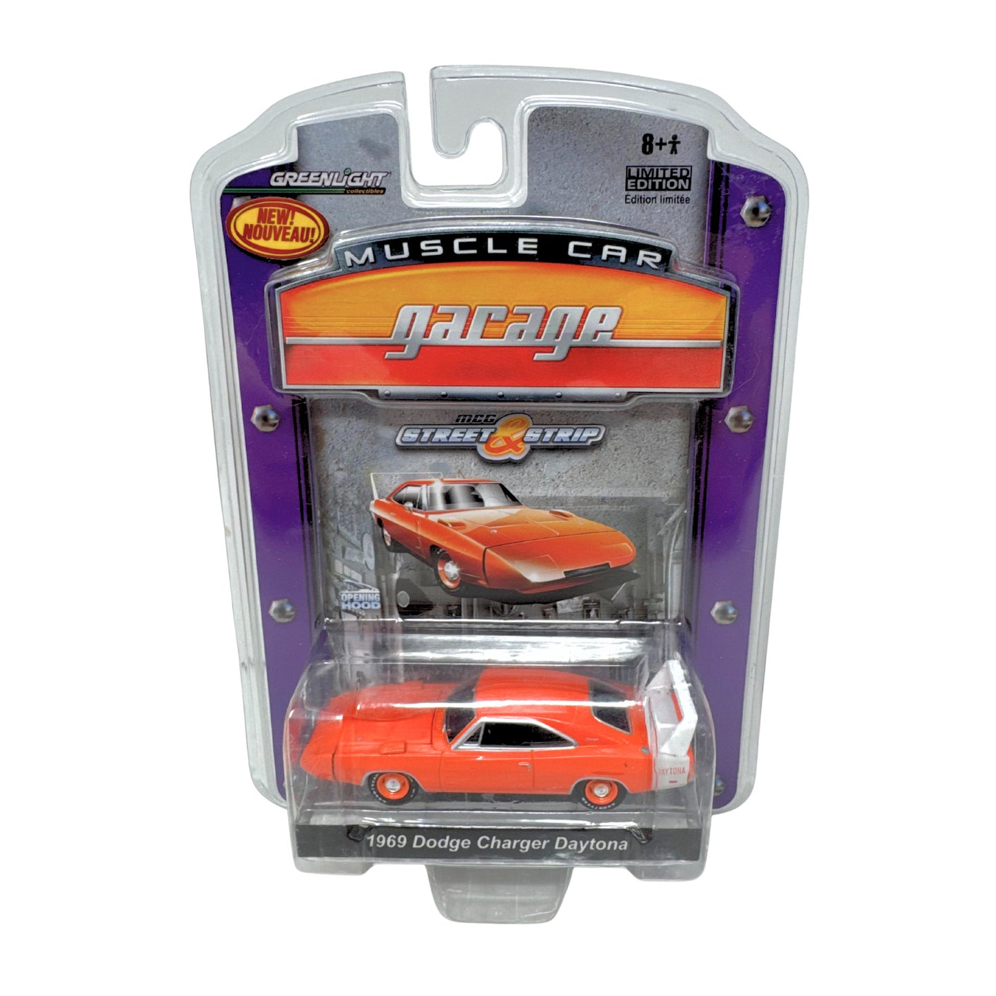 Greenlight Muscle Car Garage 1969 Dodge Charger Daytona 1:64 Diecast