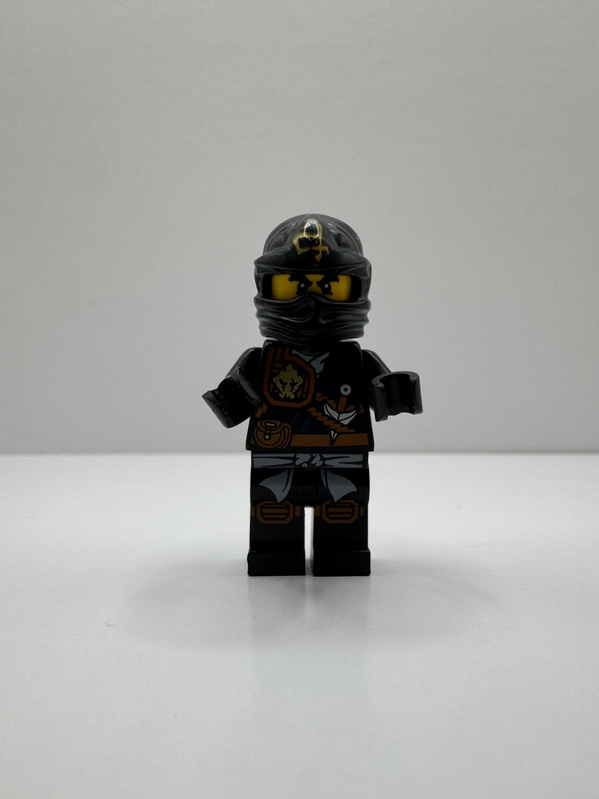 LEGO Ninjago Cole Jungle Robe Tournament of Elements Minifigure