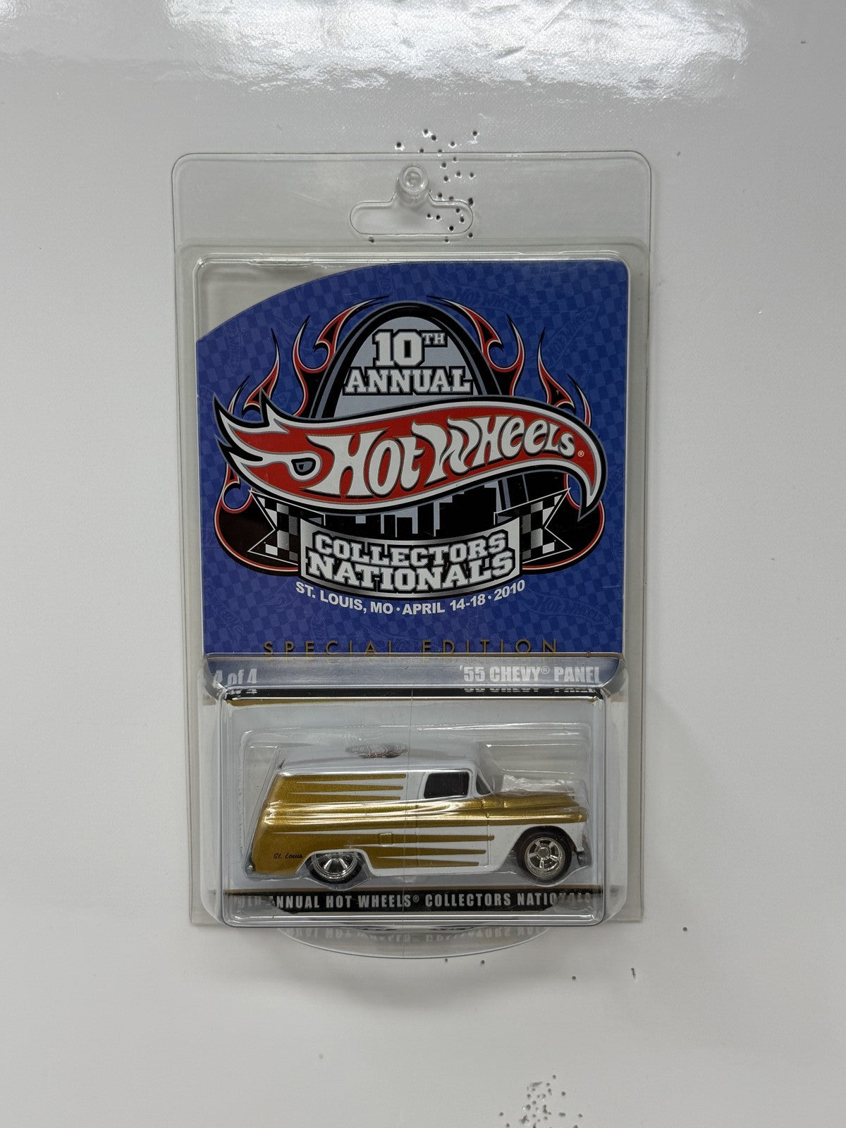 Hot Wheels 2010 10th Collectors Nationals 1955 Chevy Panel 1:64 Diecast 547/1200