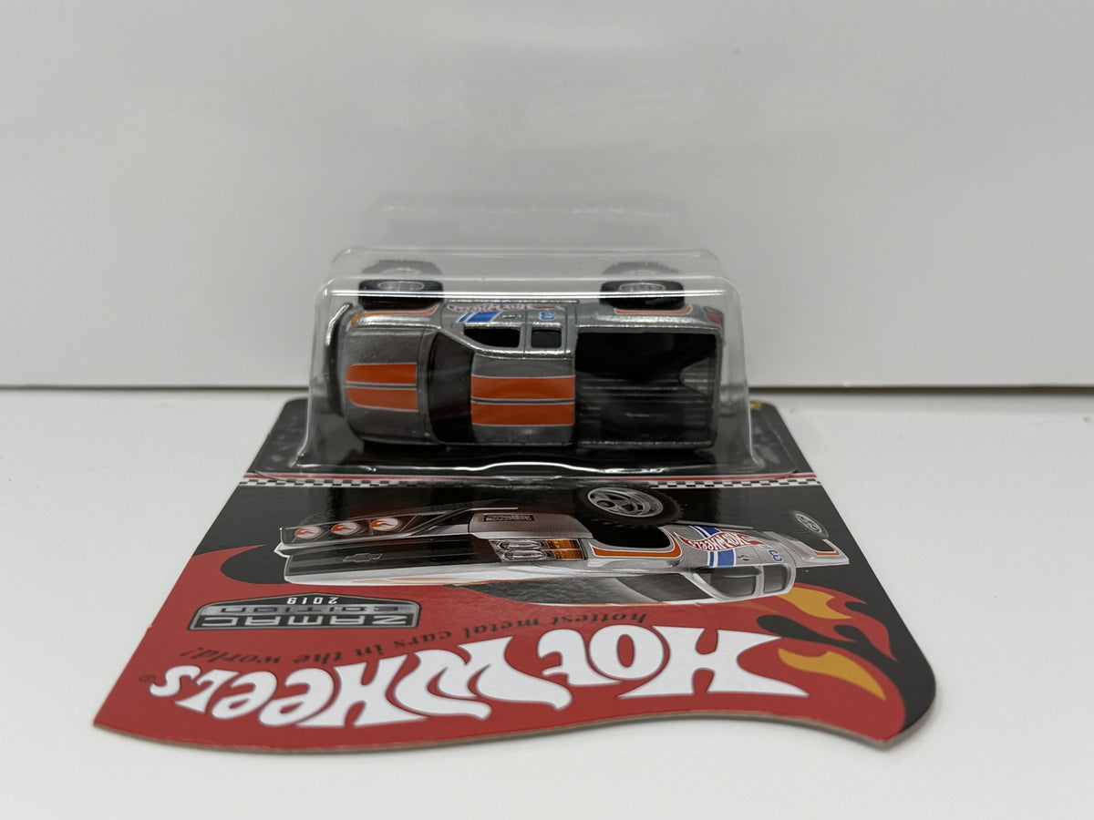 Hot Wheels ZAMAC 2019 Collector Edition Chevy Silverado Off Road 1:64 Diecast