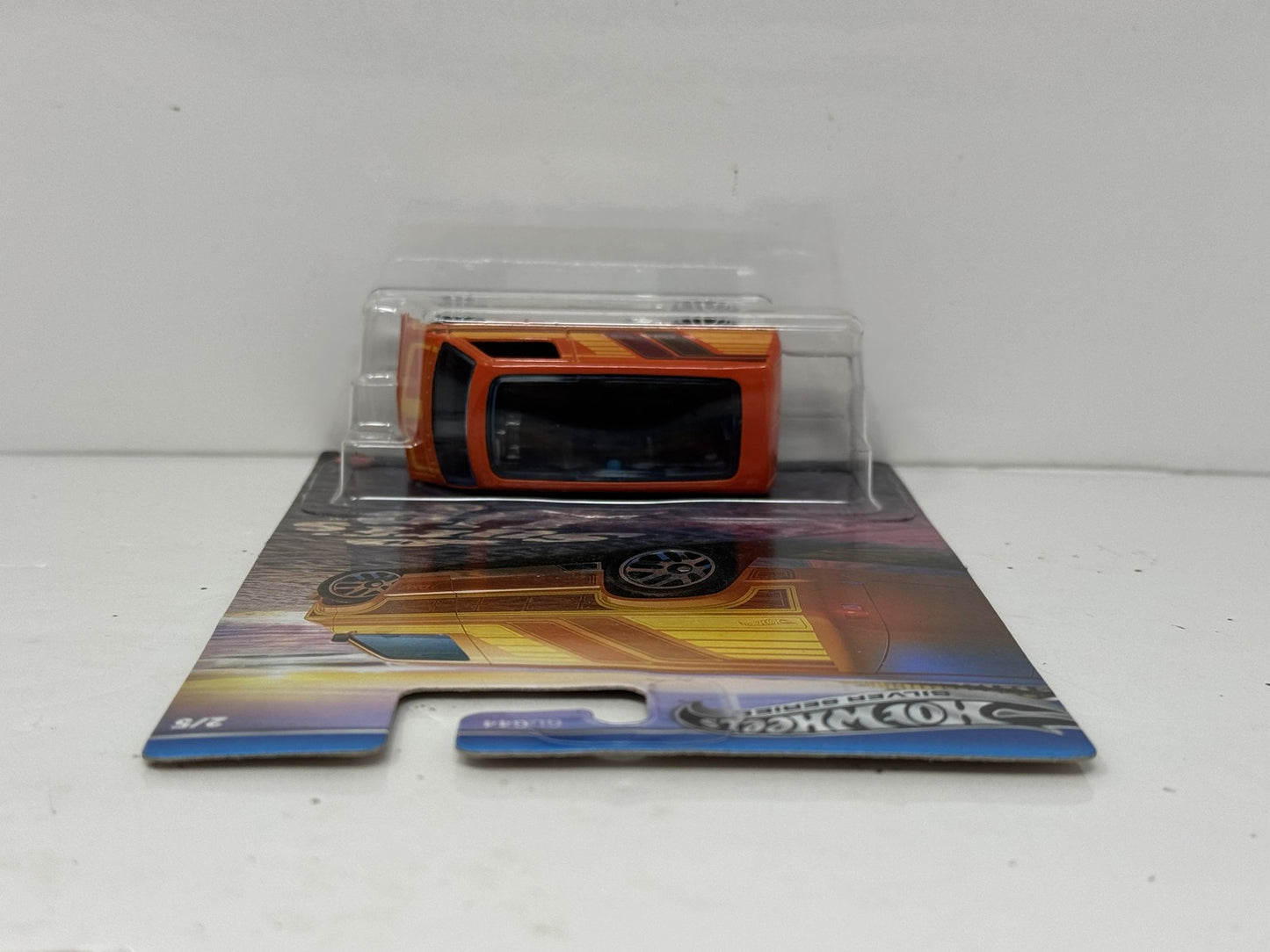 Hot Wheels Surf's Up Custom '77 Dodge Van 1:64 Diecast