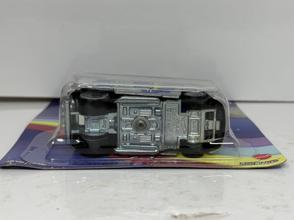 Hot Wheels Premium Rick and Morty Volkswagen Drag Bus 1:64 Real Riders