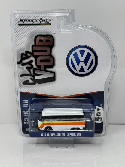 Greenlight Club V-Dub 1976 Volkswagen Type 2 Panel Van 1:64 Diecast