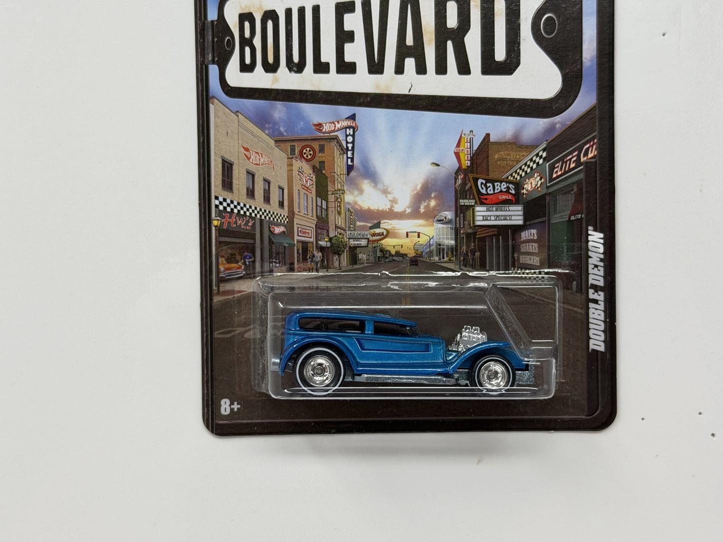Hot Wheels Boulevard Double Demon 1:64 Diecast Real Riders