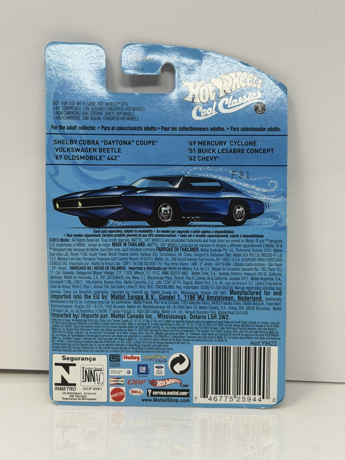 Hot Wheels Cool Classics 1951 Buick LeSabre Concept 1:64 Diecast Turquoise