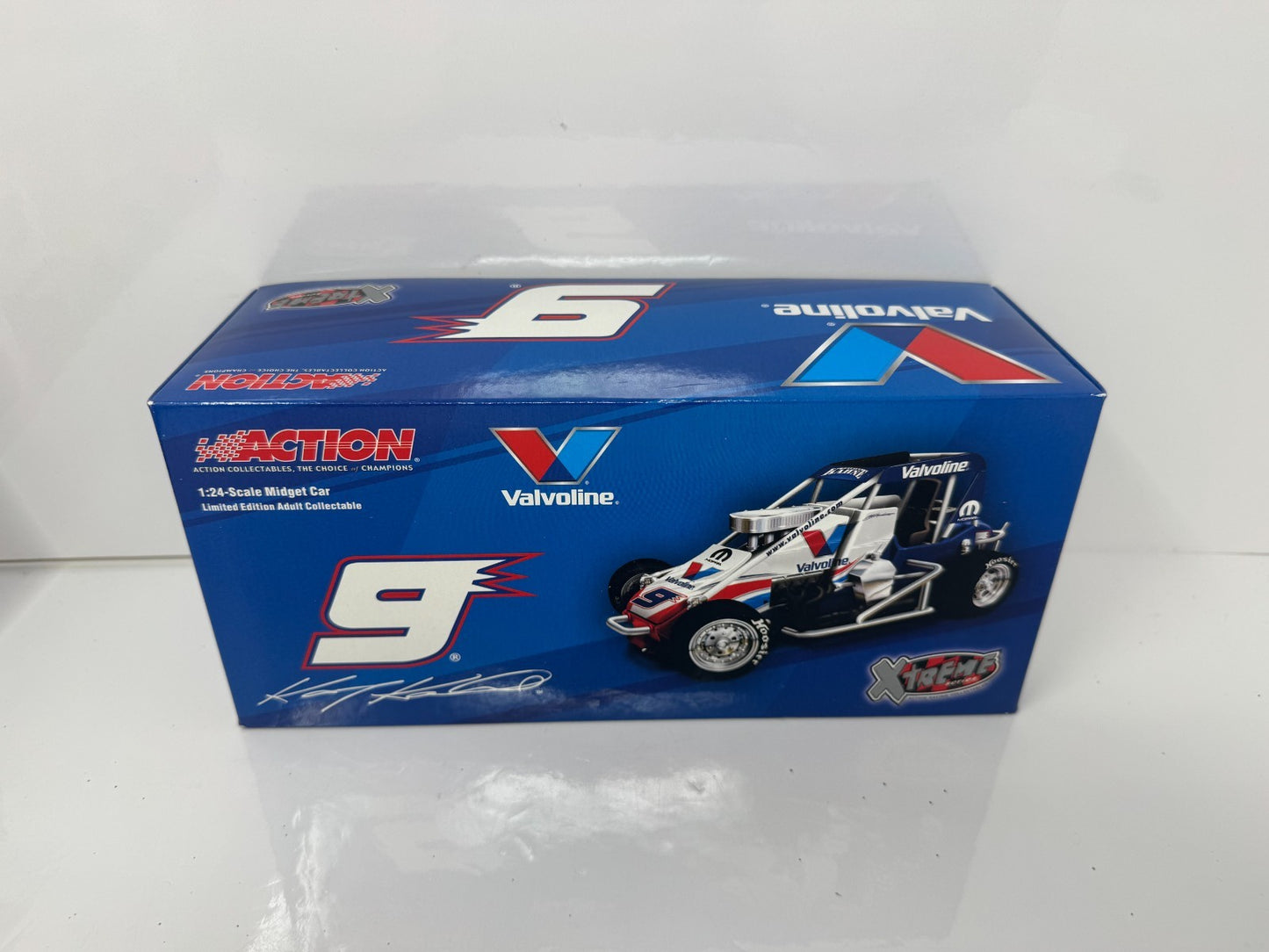 Action NASCAR Kasey Kahne #9 Valvoline Chili Bowl Midget Xtreme 1:24 Diecast