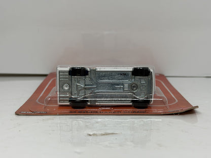 Hot Wheels Premium Valvoline 1963 Studebaker Champ 1:64 Diecast