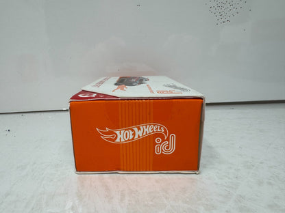 Hot Wheels id 1970 Dodge Charger R/T 1:64 Diecast