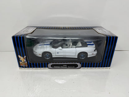 Yat Ming Road Signature 1999 Pontiac Firebird Trans Am 1:18 Diecast