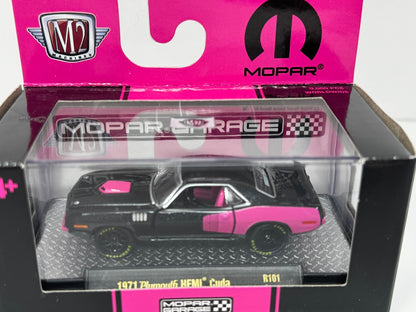 M2 Machines Mopar Garage 1971 Plymouth HEMI Cuda 1:64 Diecast