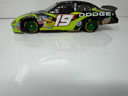 Action NASCAR Jeremy Mayfield #19 Mountain Dew 2004 Dodge Intrepid 1:24 Diecast
