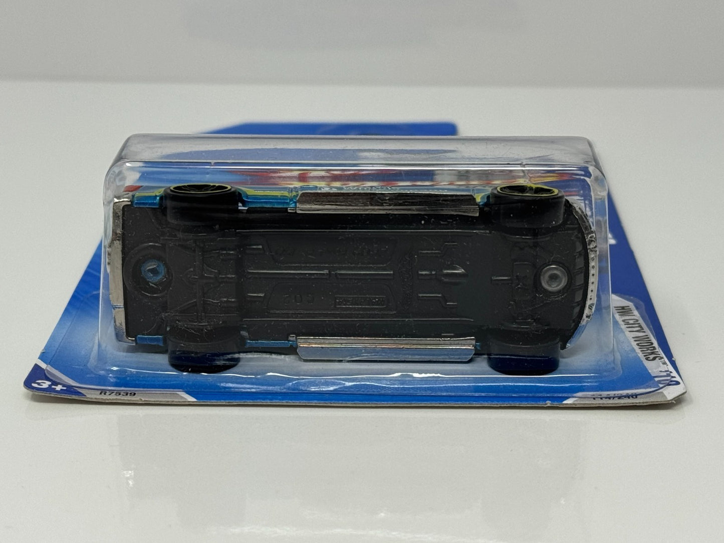 Hot Wheels HW City Works 2009 Ford F-150 1:64 Diecast Factory Sealed