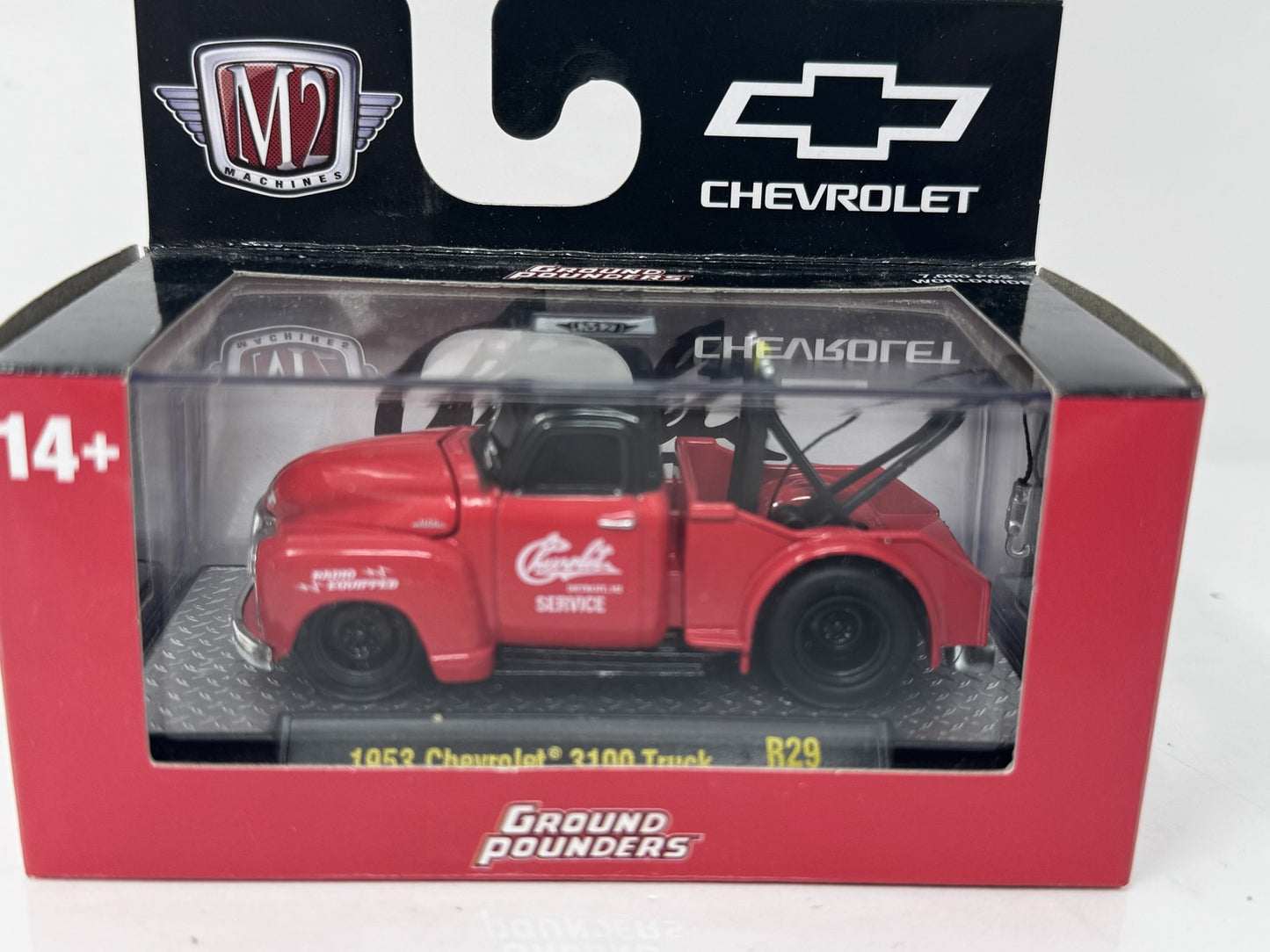 M2 Machines Ground Pounders 1953 Chevrolet 3100 Tow Truck 1:64 Diecast