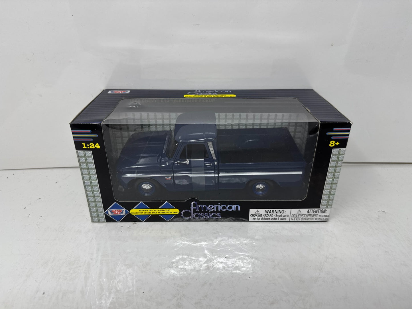 Motormax American Classics 1966 Chevy C10 Fleetside Pickup 1:24 Diecast