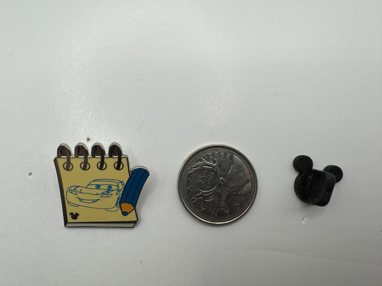 WDW Disney Lightning McQueen Sketch Pads Hidden Mickey Trading Pin DC1S19