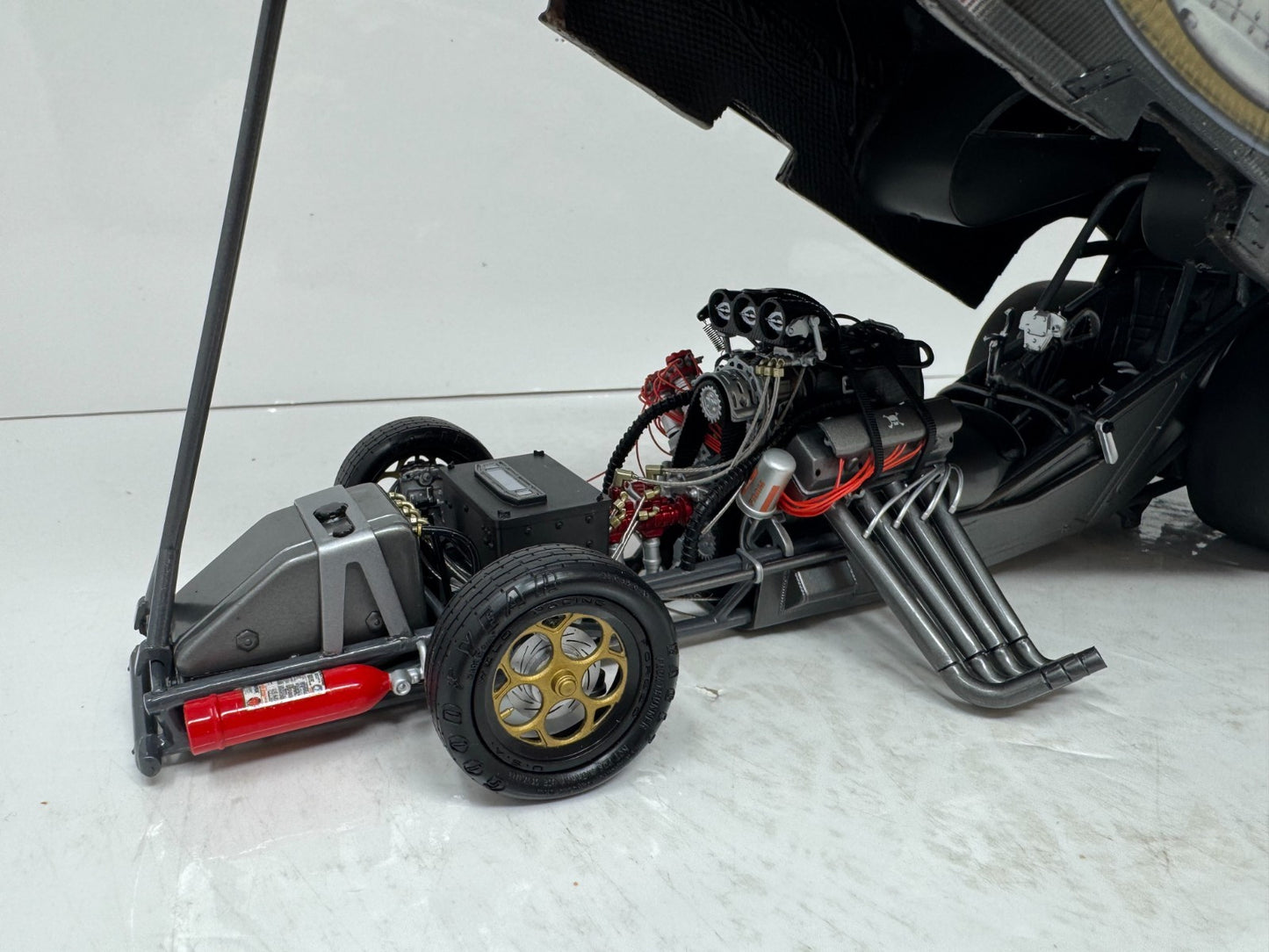 Milestone Scotty Cannon NHRA Oakley Time Bomb Firebird Funny Car 1:16 Scale