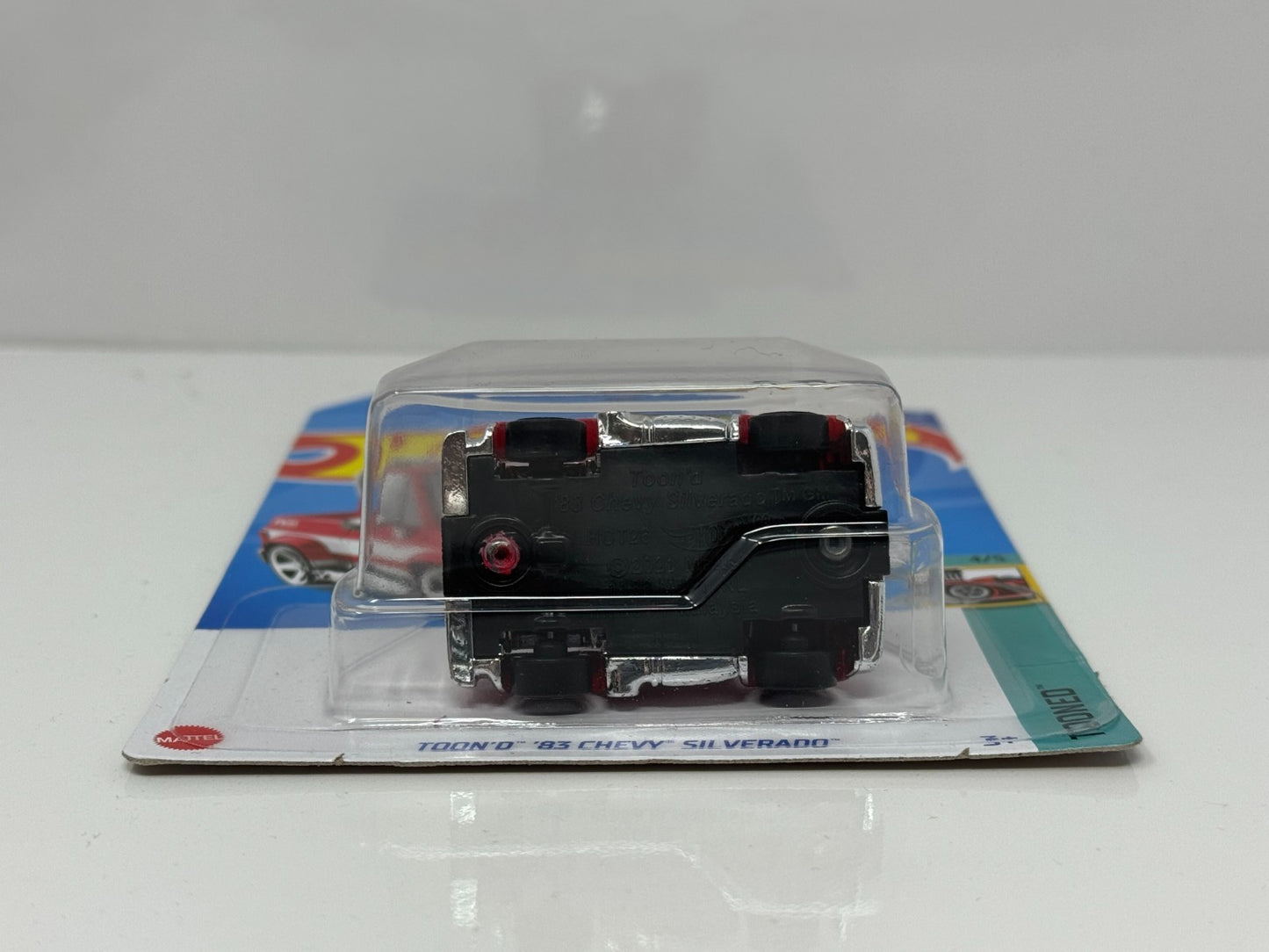 Hot Wheels Tooned Toon'D 1983 Chevy Silverado 1:64 Diecast