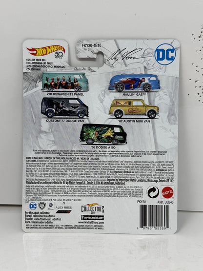Hot Wheels DC Comics Volkswagen T1 Panel 1:64 Diecast Real Riders