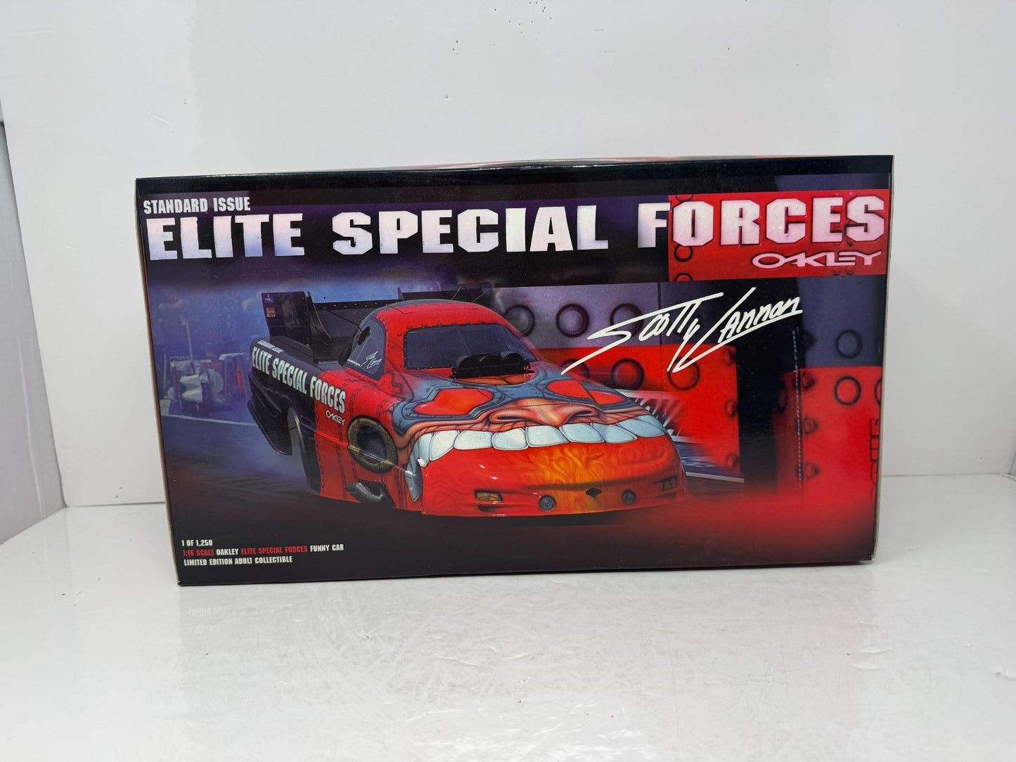 Milestone Scotty Cannon NHRA Oakley Special Forces Firebird Funny Car 1:16 Scale