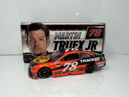 Lionel NASCAR Martin Truex Jr. #78 Bass Pro Boats 2017 Toyota Camry 1:24 Diecast