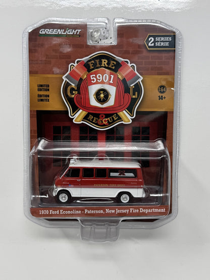 GreenLight Fire & Rescue 1970 Ford Econoline 1:64 Diecast