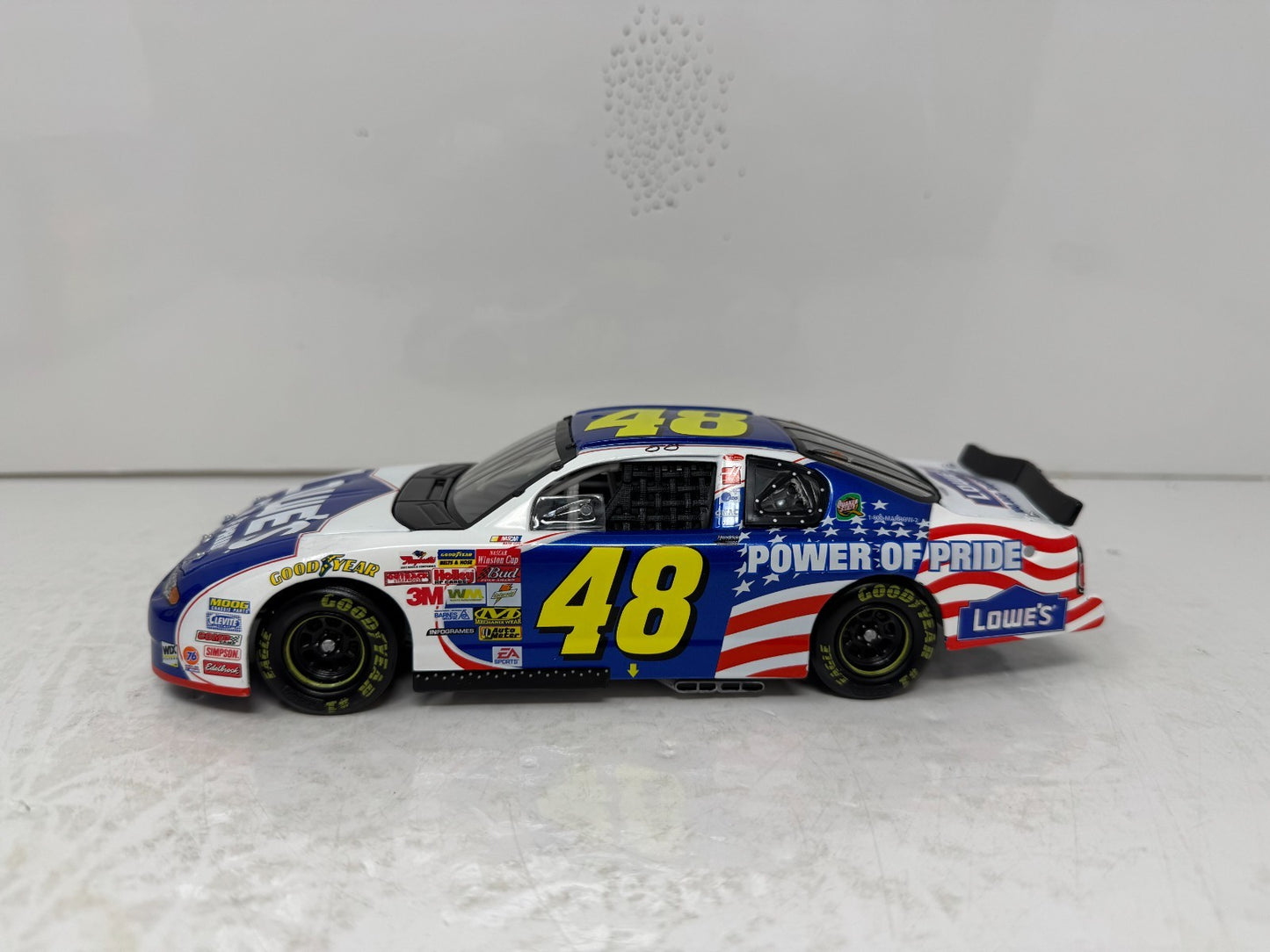 Action Nascar #48 Jimmie Johnson Lowe's Power of Pride 2002 Chevy 1:24 Diecast