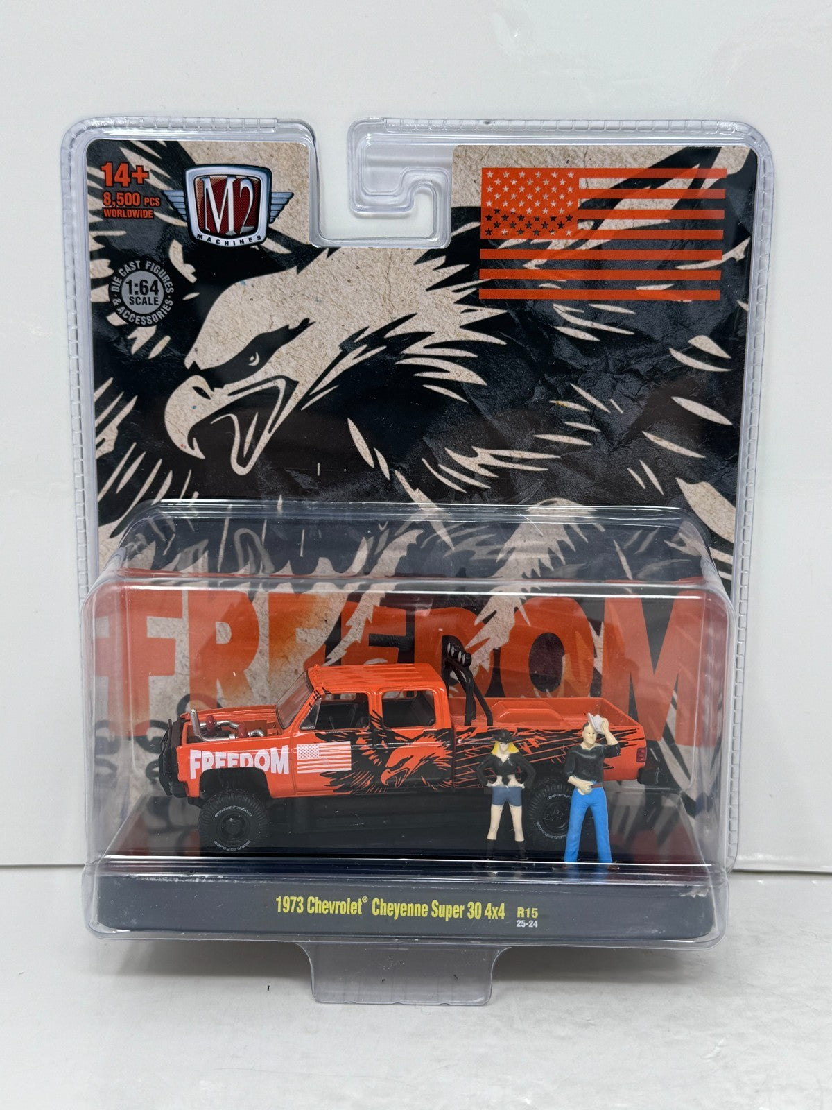 M2 Machines Freedom 1973 Chevrolet Cheyenne Super 30 4x4 Pickup 1:64 Diecast