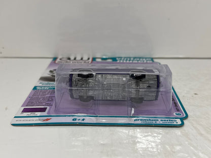 Auto World Vintage Muscle 1971 Dodge Dart Swinger 340 Plum Crazy 1:64 Diecast