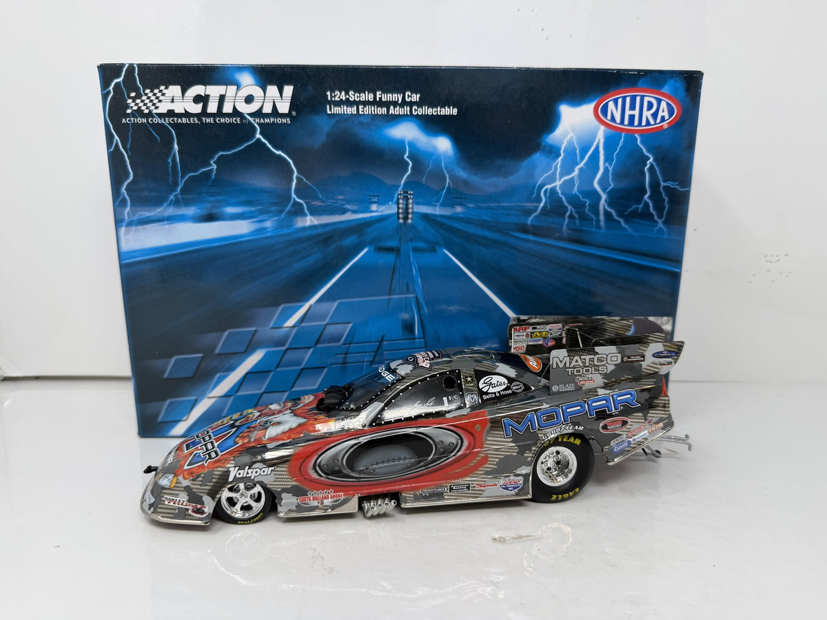 Action NHRA Gary Scelzi Mopar Oakley 2005 Dodge Charger Chrome 1:24 Diecast