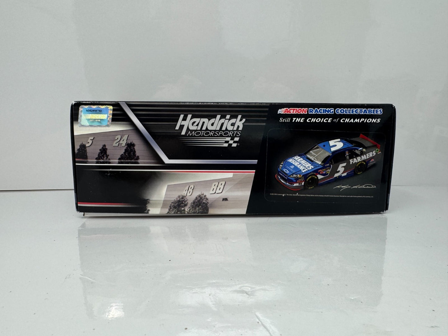 Lionel NASCAR Kasey Kahne #5 Farmers Insurance 2012 Chevy Impala 1:24 Diecast
