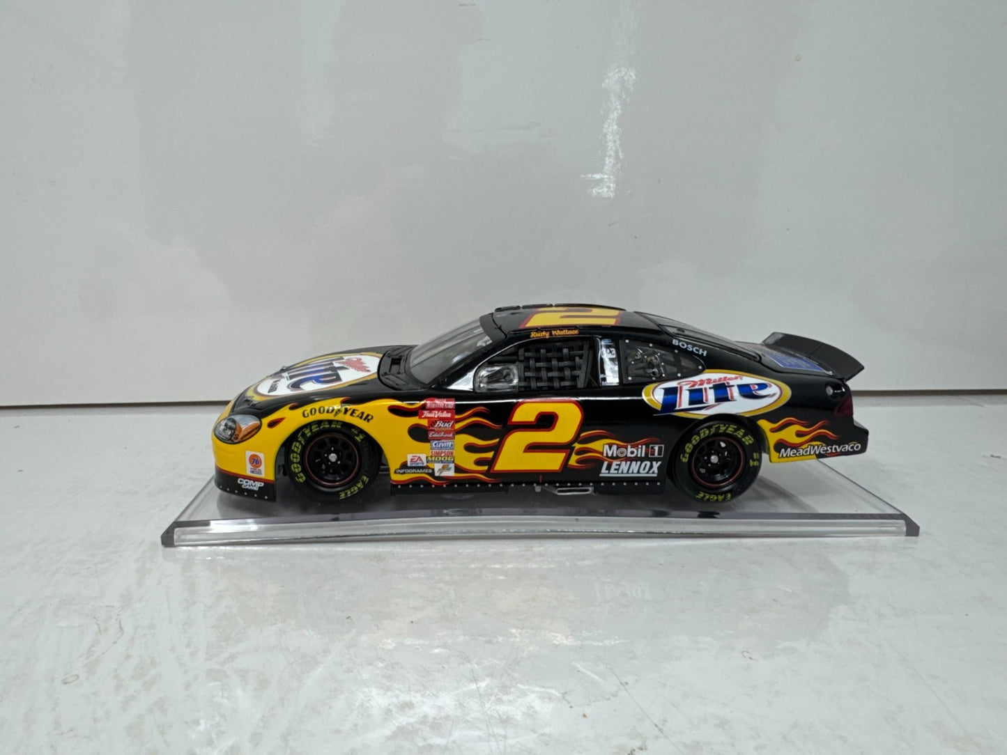 Action Nascar #2 Rusty Wallace Miller Lite Black 2002 Ford Taurus 1:24 Diecast