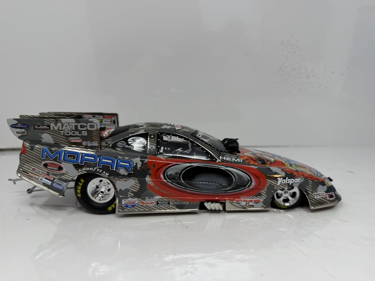 Action NHRA Gary Scelzi Mopar Oakley 2005 Dodge Charger Chrome 1:24 Diecast