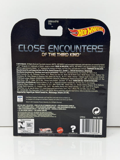 Hot Wheels Retro Entertainment Close Encounters Ford F-250 1:64 Diecast Yellow
