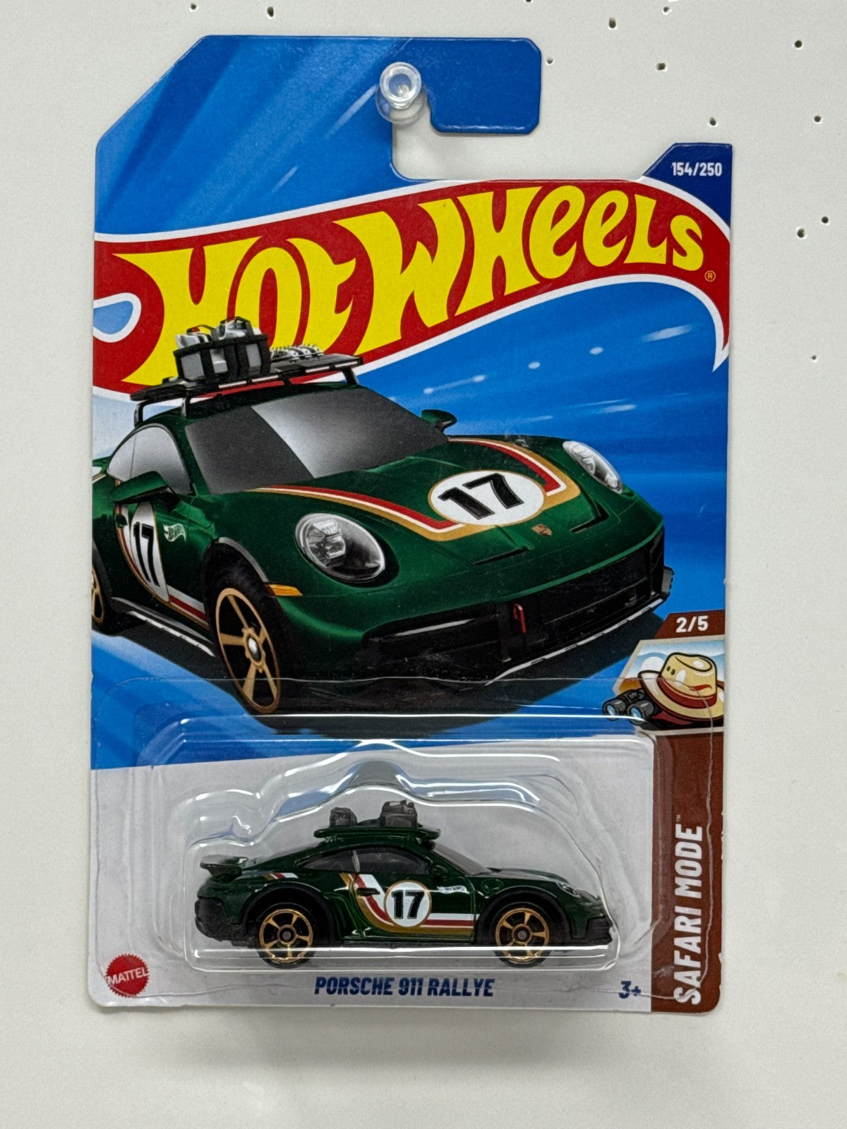 Hot Wheels Safari Mode Porsche 911 Rallye 1:64 Diecast Green