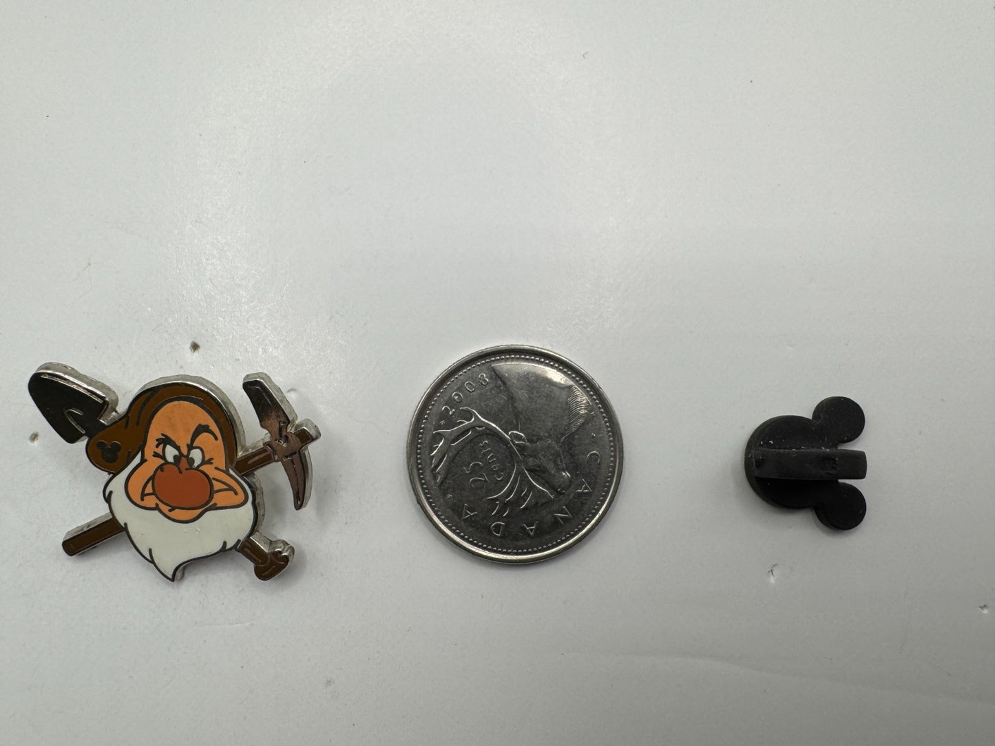 WDW Disney Grumpy Seven Dwarfs Hidden Mickey Trading Pin DC1S12
