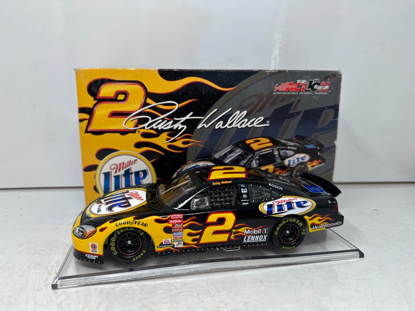Action Nascar #2 Rusty Wallace Miller Lite Black 2002 Ford Taurus 1:24 Diecast