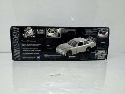 Lionel NASCAR Tony Stewart #14 Old Spice Chevy Impala Flashcoat 1:24 Diecast