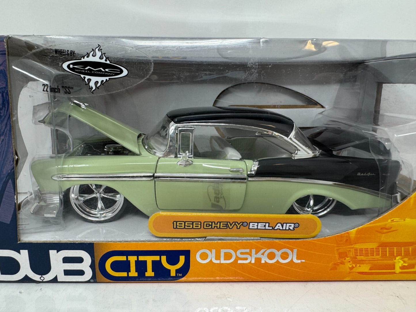 Jada Dub City Oldskool 1956 Chevy Bel Air 1:24 Diecast KMC Wheels 22 Inch DTS