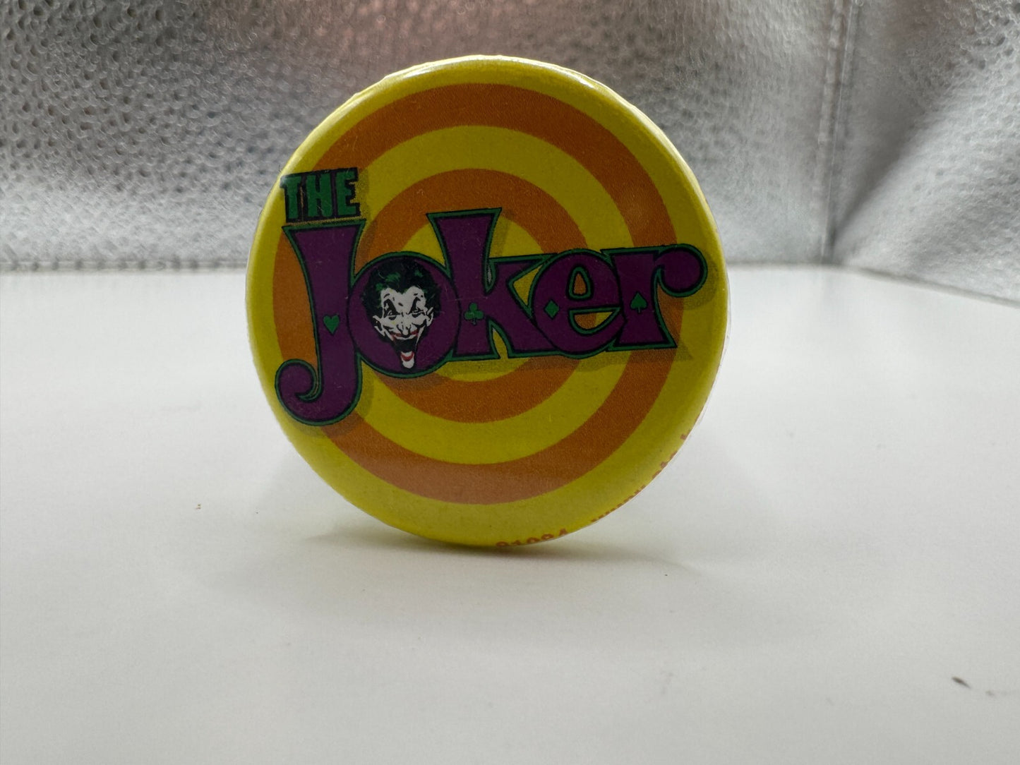 DC The Joker Pin-back Button UDT1