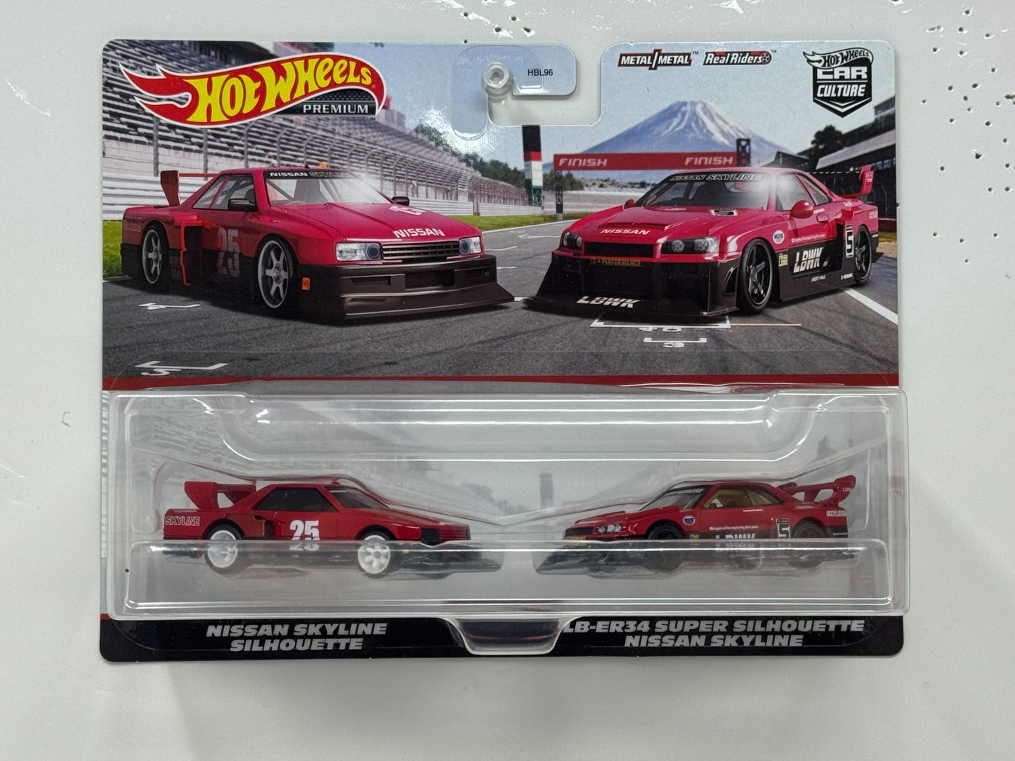 Hot Wheels Premium Car Culture Nissan Skyline Silhouette 2-Pack 1:64 Diecast