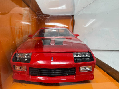 Jada 1985 Chevrolet Camaro IROC Z28 Bigtime Muscle 1:24 Diecast