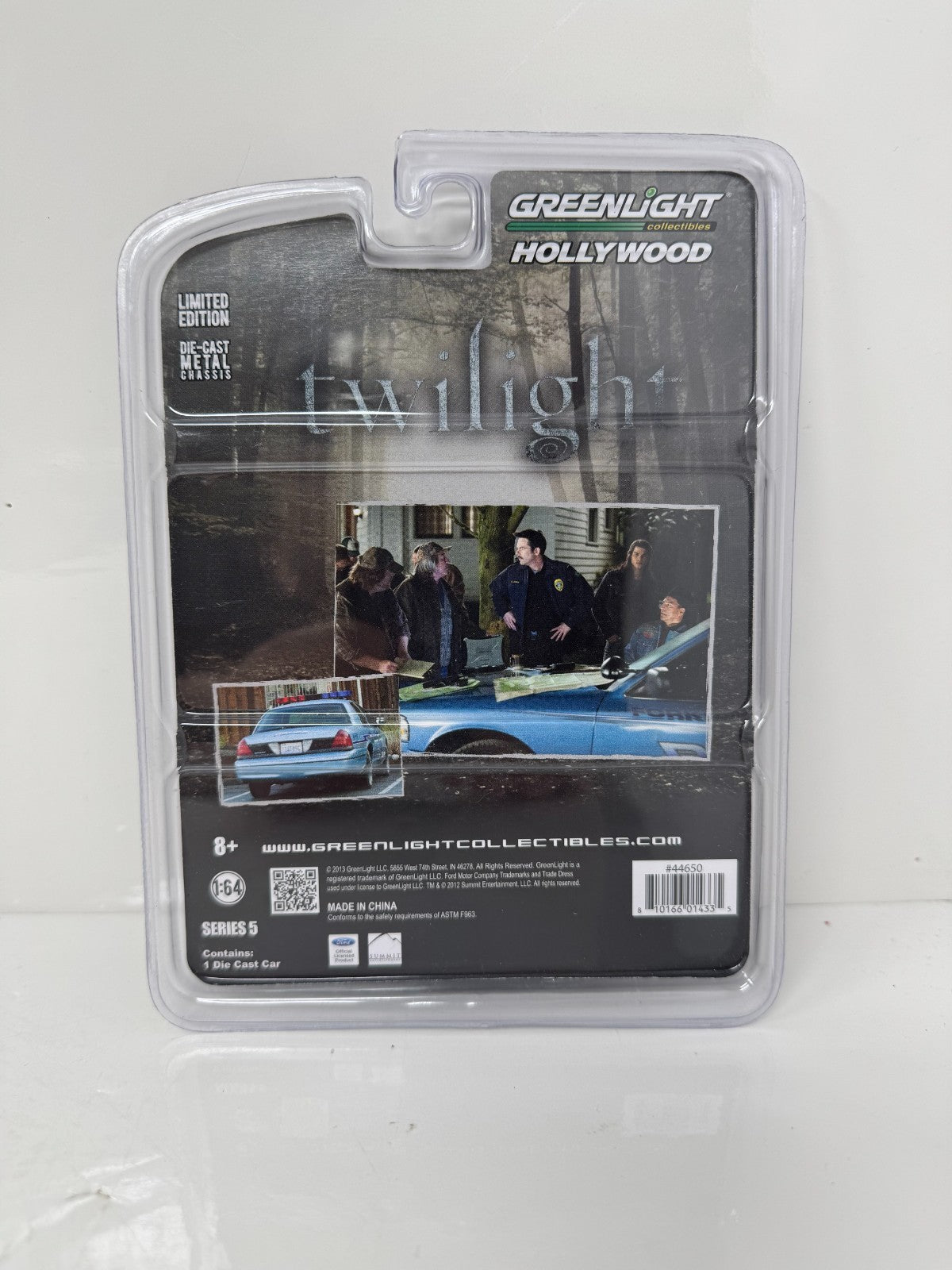 Greenlight Hollywood Twilight Ford Crown Victoria Police CHASE 1:64 Diecast