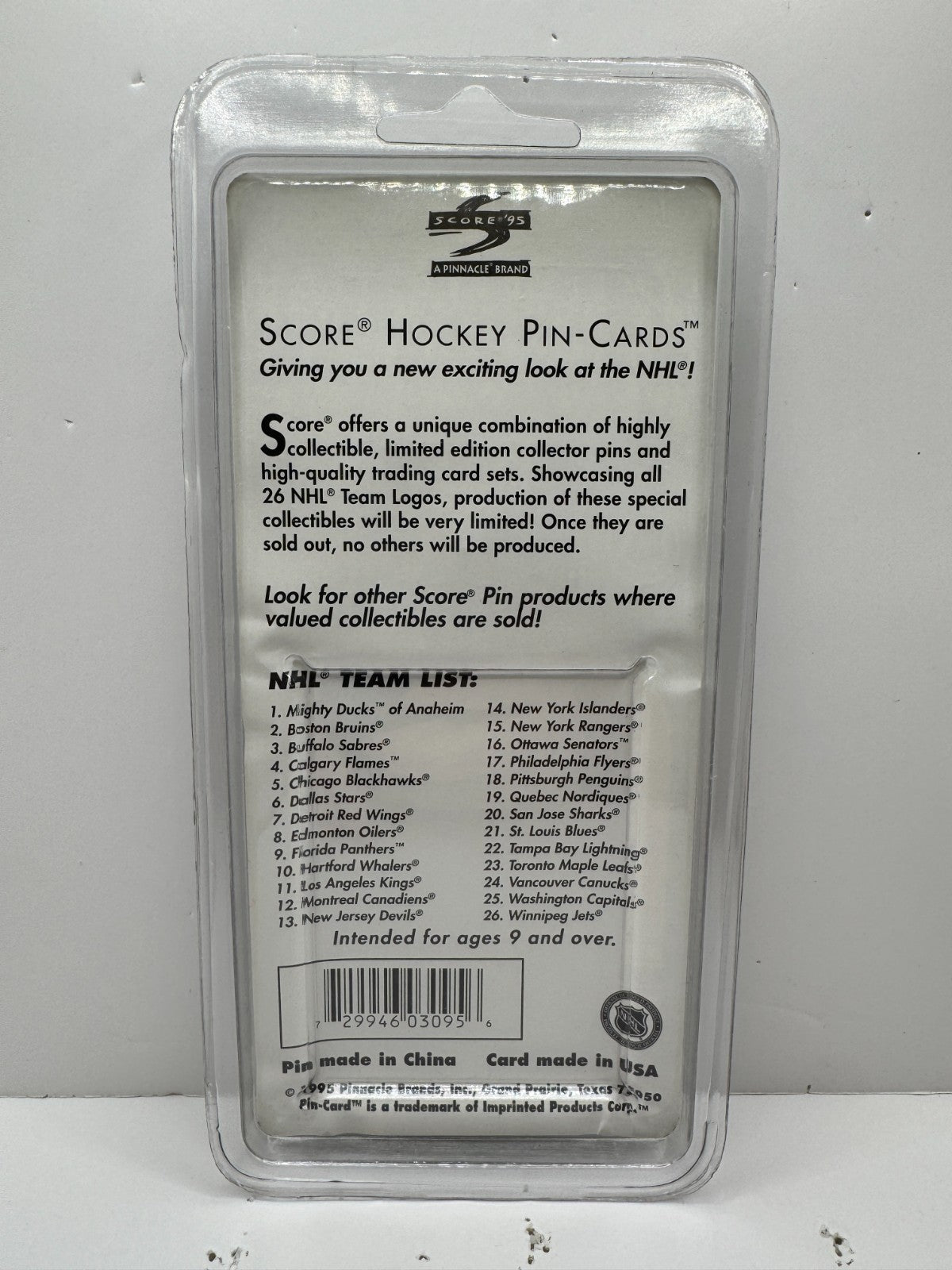 Edmonton Oilers 1995 Score Pin-Cards NHL Team Logo Lapel Pin