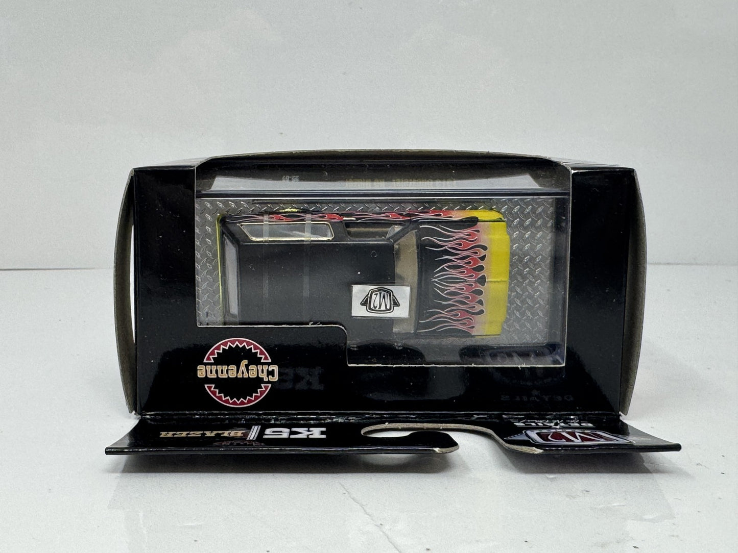 M2 Machines 1973 Chevrolet K5 Blazer CHASE 1:64 Diecast
