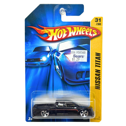 Hot Wheels Nissan Titan 1:64 Diecast V2